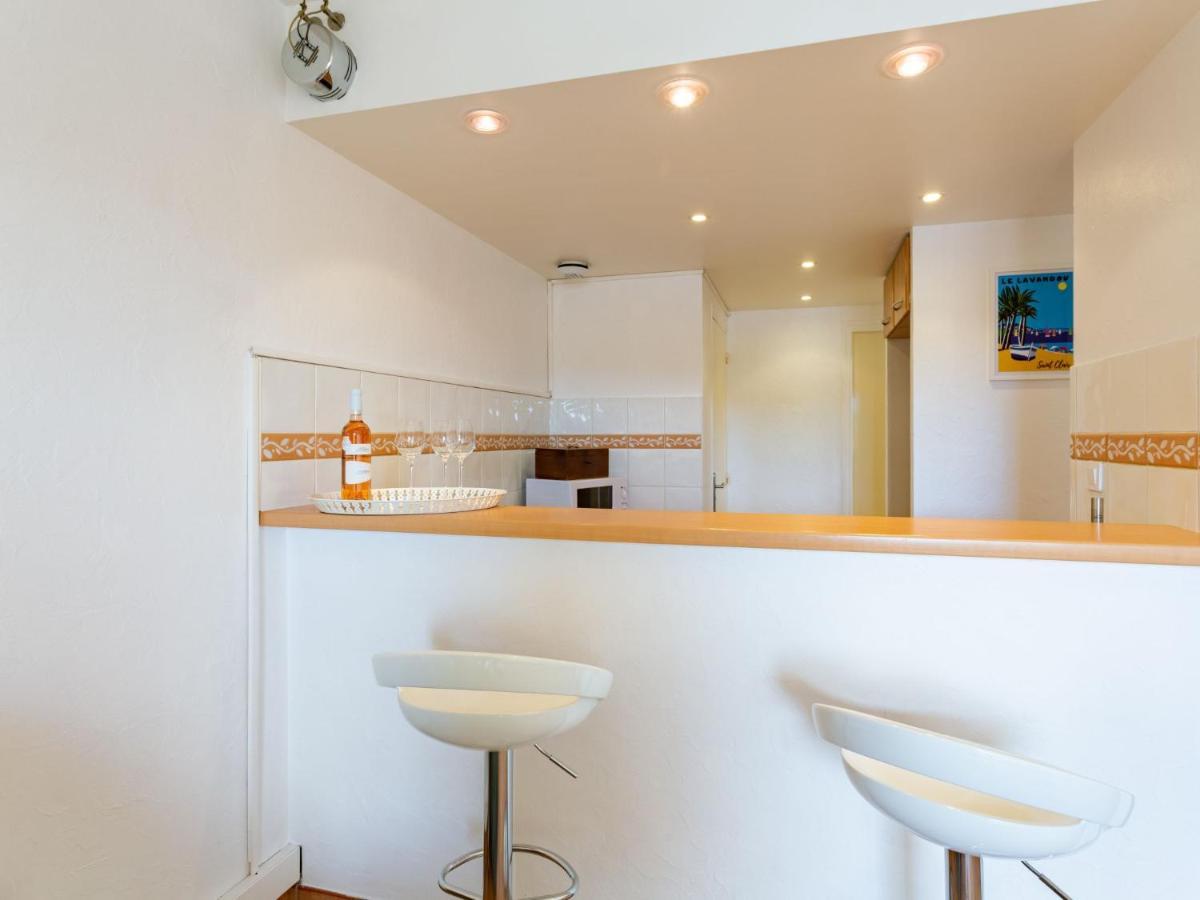Apartment le Port de Bormes Extérieur photo