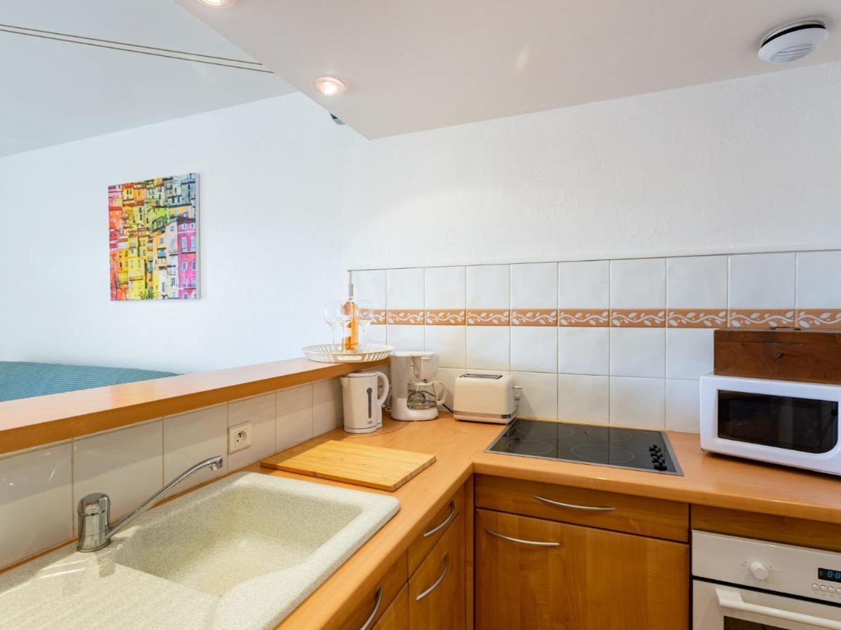 Apartment le Port de Bormes Extérieur photo